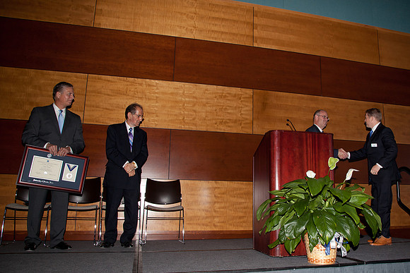 UNR-EMBA-103